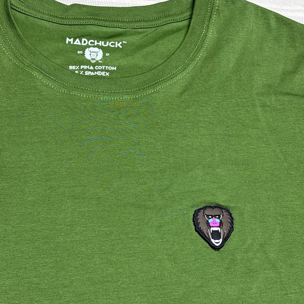 Mad Chuck Shirt Mens Med 100% Pima Cotton Green Crew Neck Short Sleeve Shirt